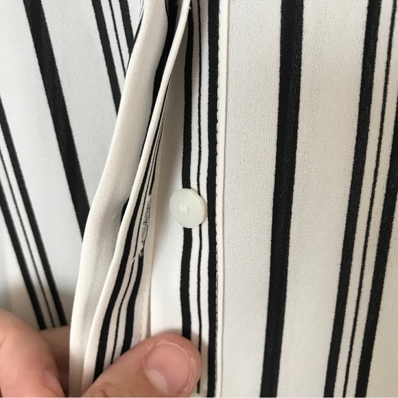Worthington Black and White Striped Long Sleeve Button Up Blouse NWT - Picture 5 of 6